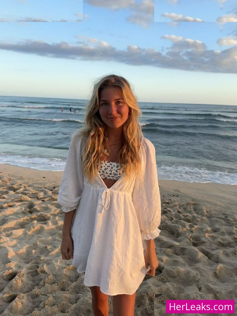 Aniela Leon - Image 62