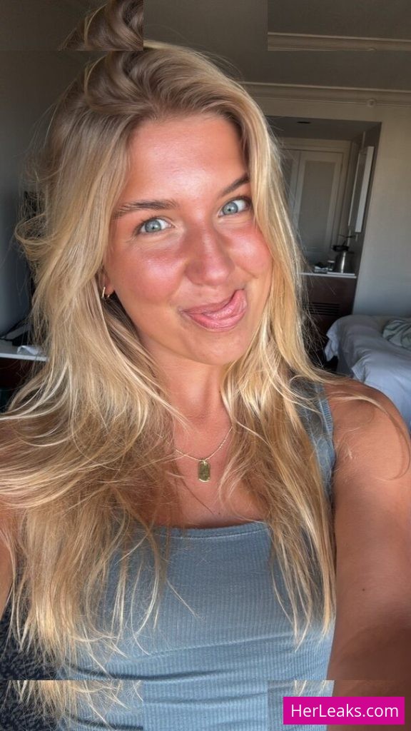 Aniela Leon - Image 25