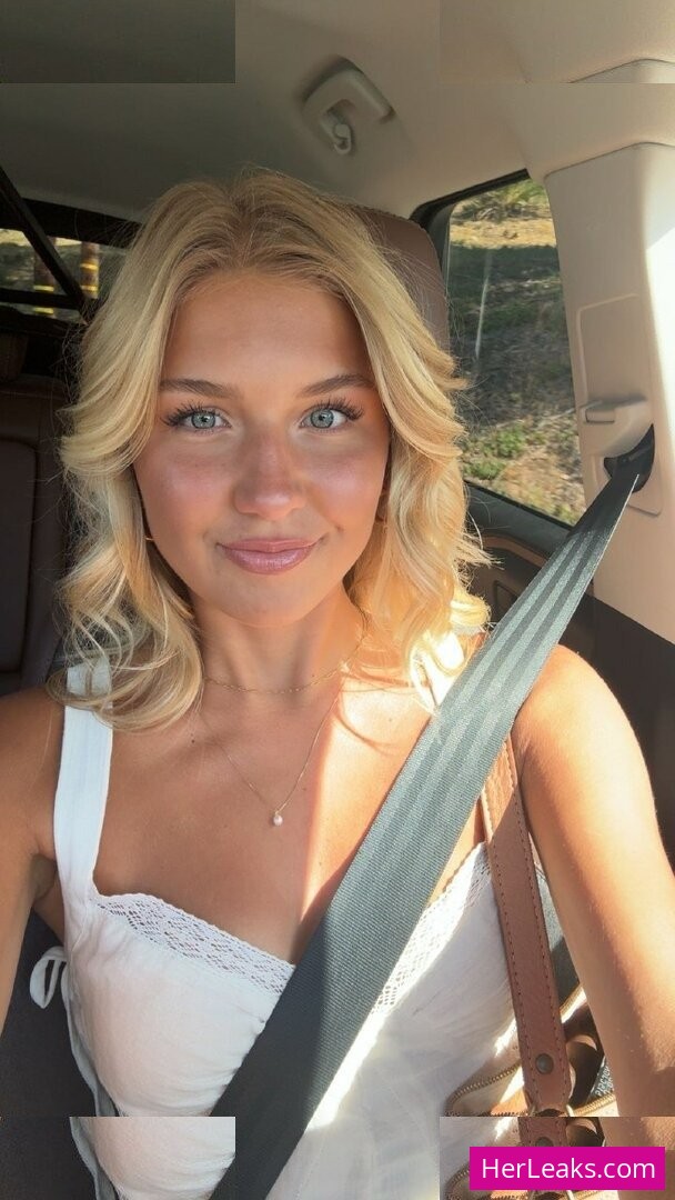 Aniela Leon - Image 326