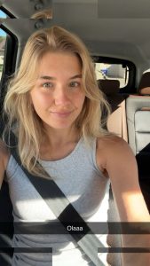 Aniela Leon - Image 482