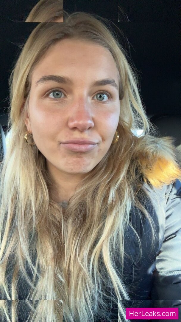 Aniela Leon - Image 236