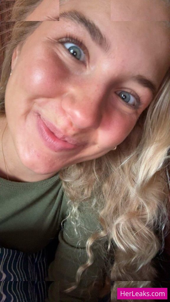 Aniela Leon - Image 180