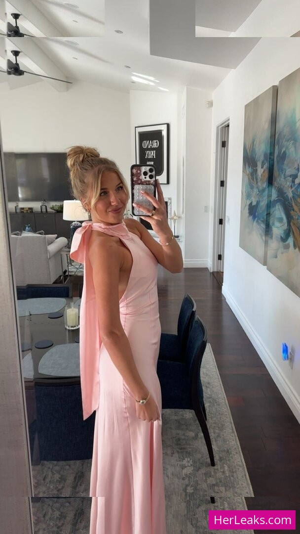 Aniela Leon - Image 152