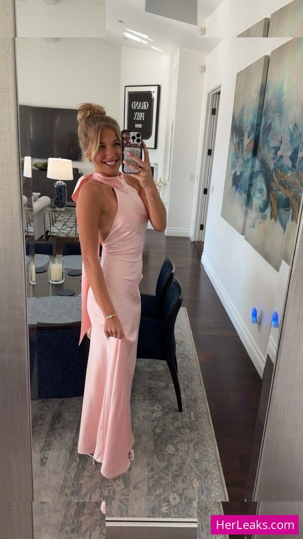 Aniela Leon - Image 142