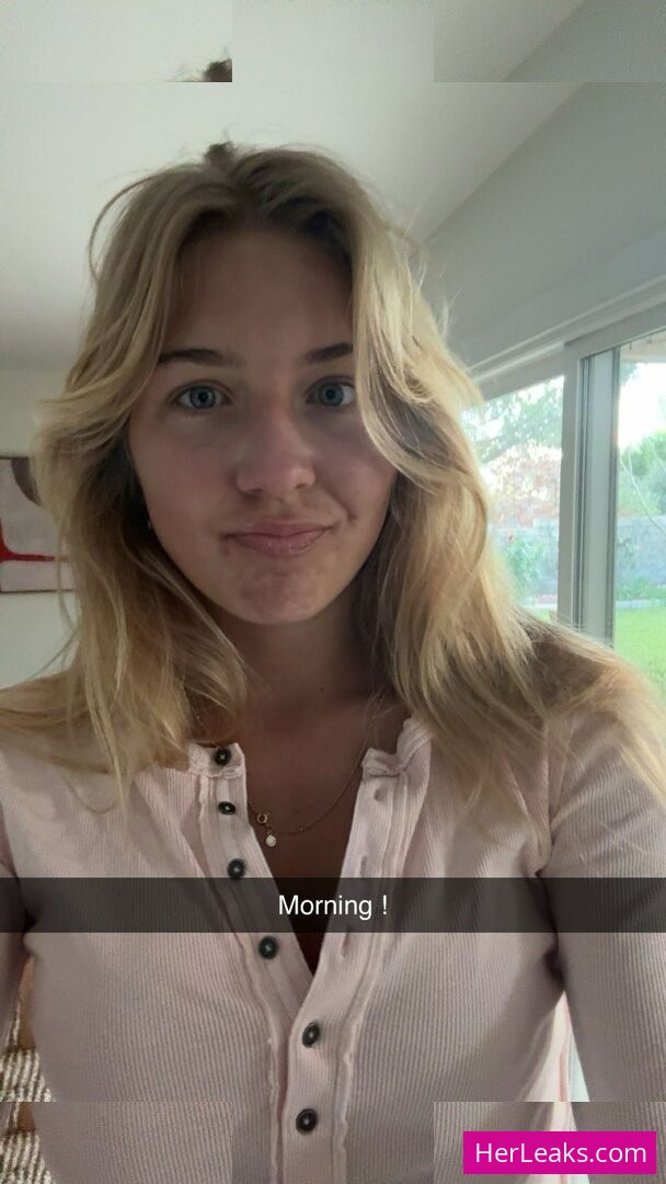 Aniela Leon - Image 128