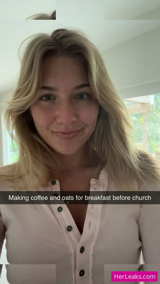 Aniela Leon - Image 126