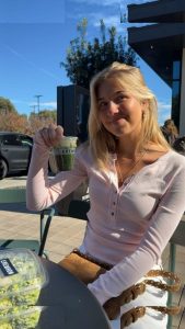 Aniela Leon - Image 408