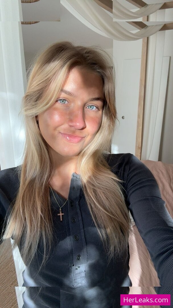 Aniela Leon - Image 100