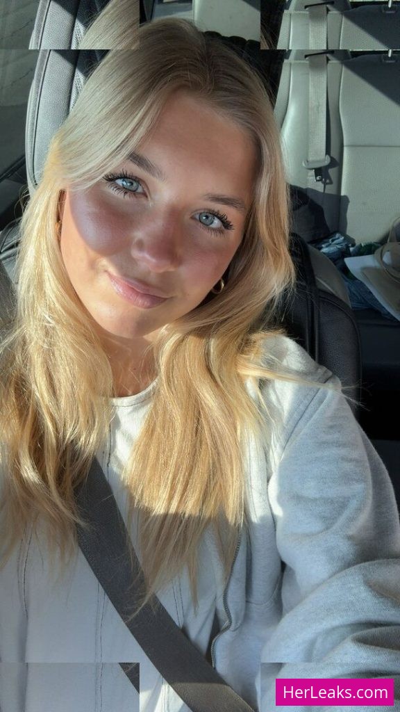 Aniela Leon - Image 74