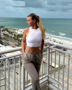 Anna Policarpova - Image 112