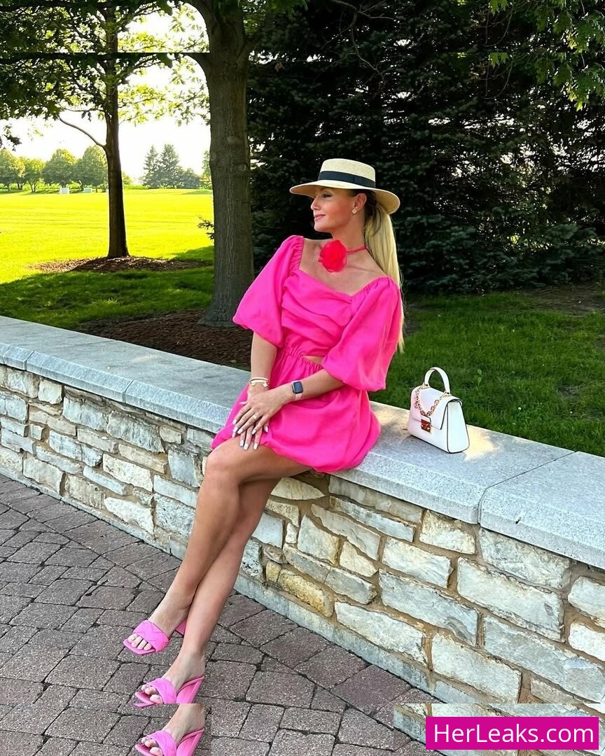 Anna Policarpova - Image 111