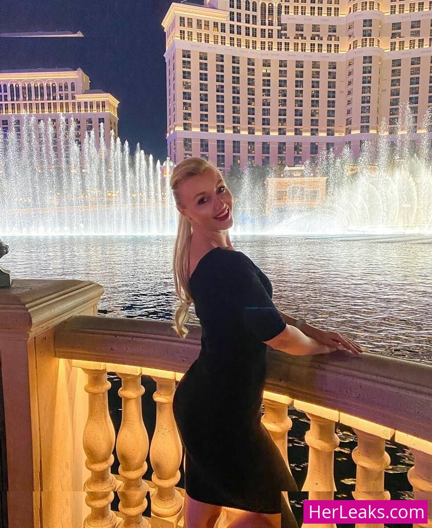 Anna Policarpova - Image 89