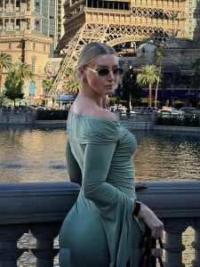 Anna Policarpova - Image 34
