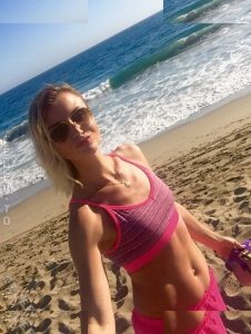 Anna Policarpova - Image 6