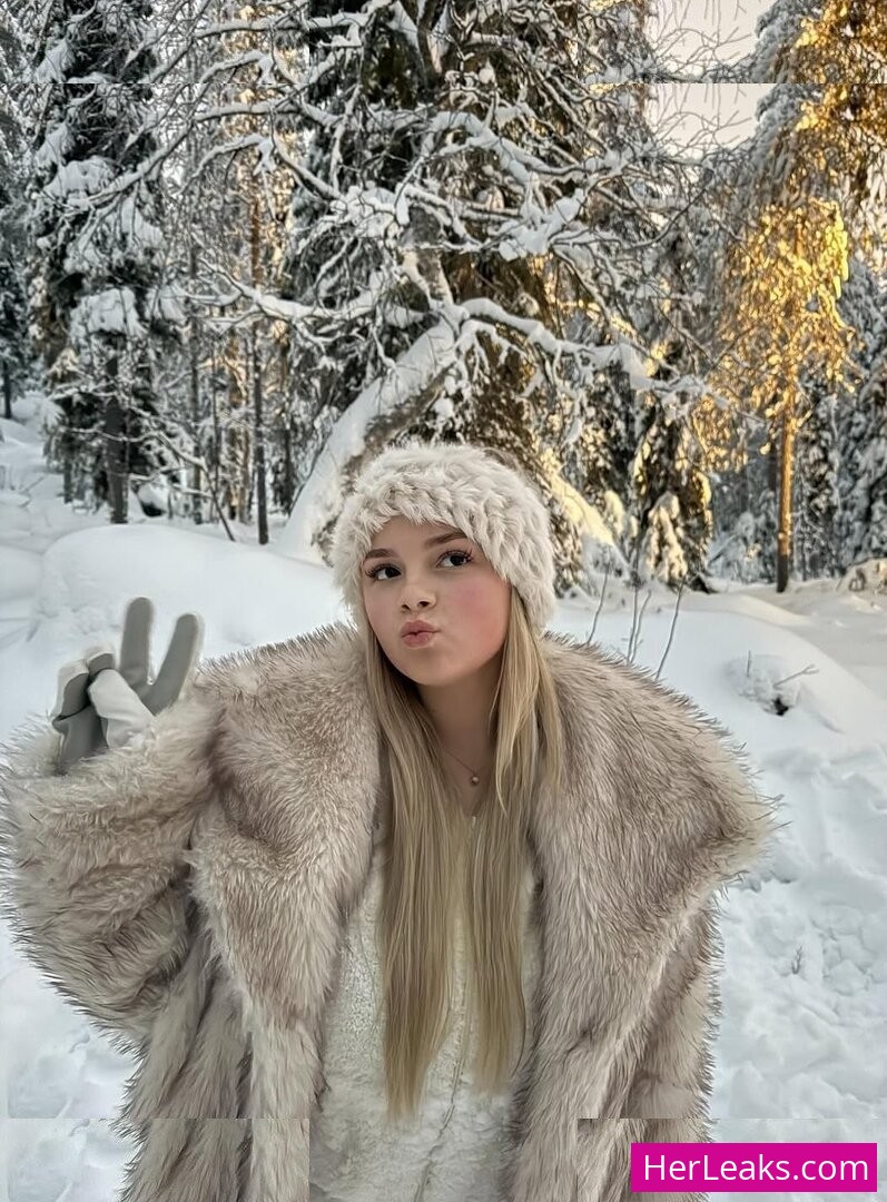 Brooke Marsden - Image 57