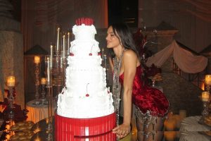 Bruna Marquezine - Image 370