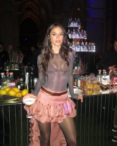 Bruna Marquezine - Image 359