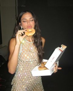 Bruna Marquezine - Image 357