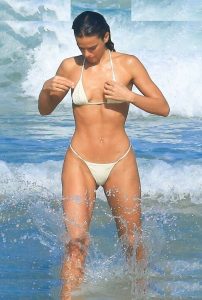 Bruna Marquezine - Image 342