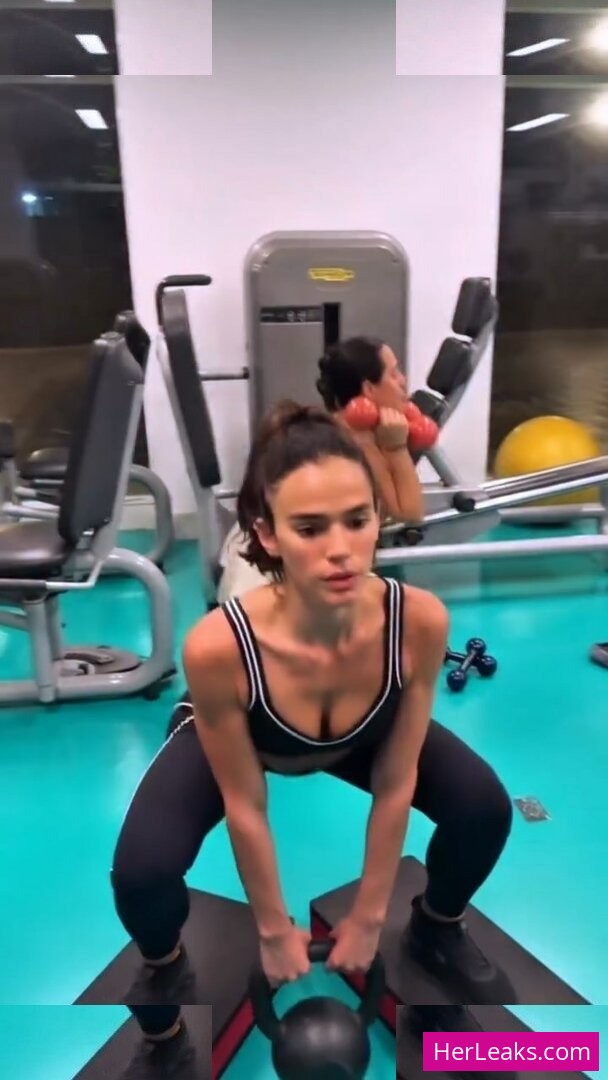 Bruna Marquezine - Image 320