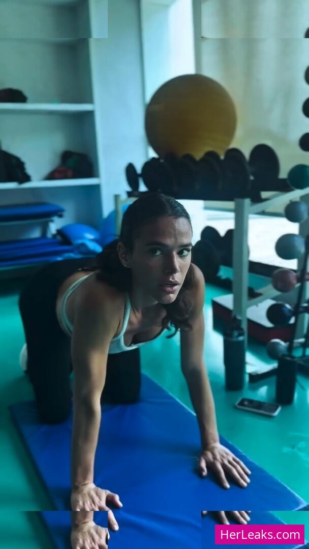 Bruna Marquezine - Image 316