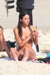 Bruna Marquezine - Image 260