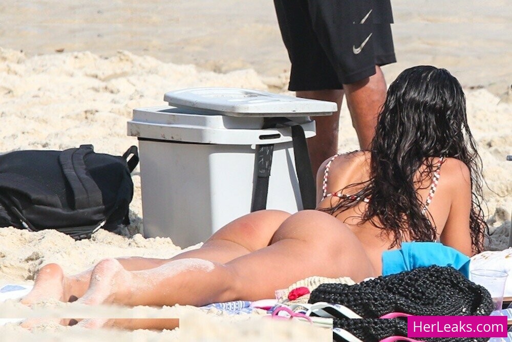 Bruna Marquezine - Image 235