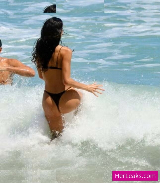 Bruna Marquezine - Image 204