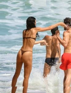 Bruna Marquezine - Image 203