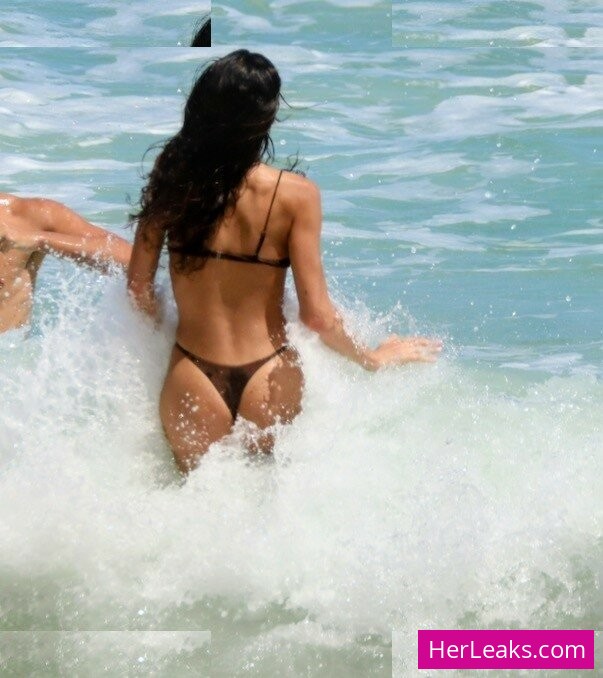 Bruna Marquezine - Image 197