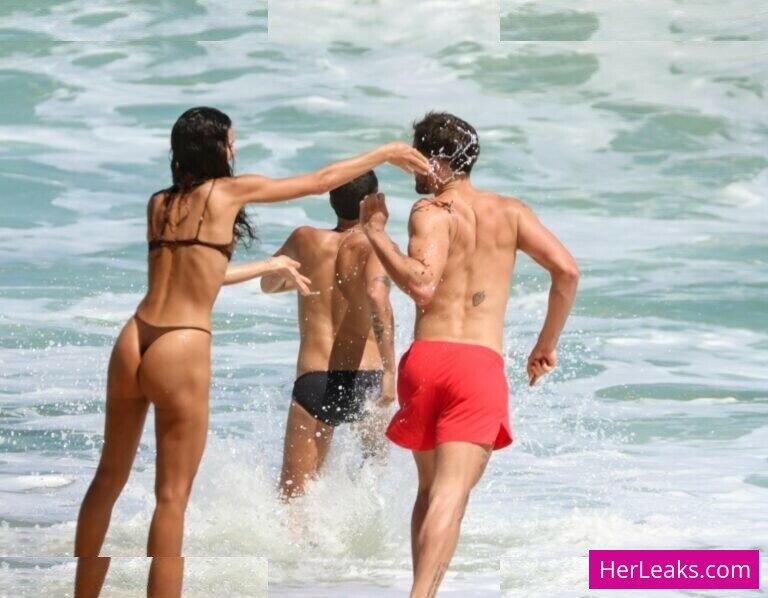 Bruna Marquezine - Image 188