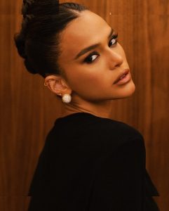 Bruna Marquezine - Image 173