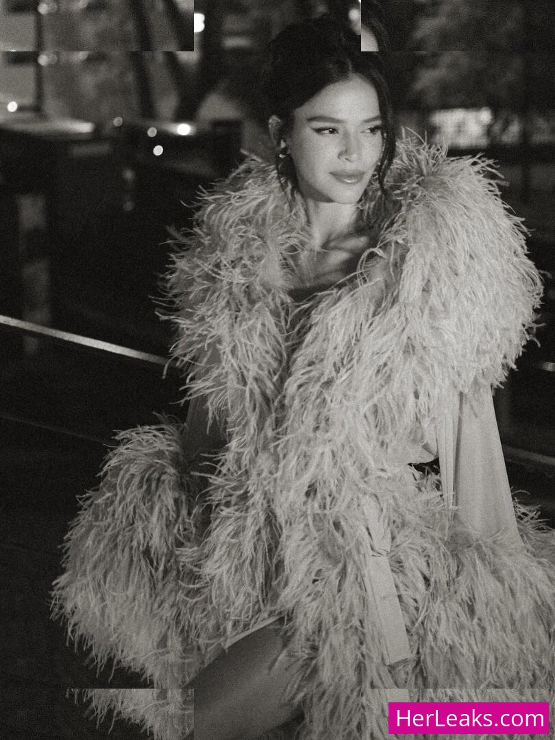 Bruna Marquezine - Image 129