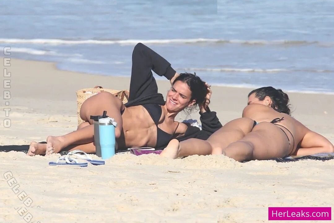 Bruna Marquezine - Image 116