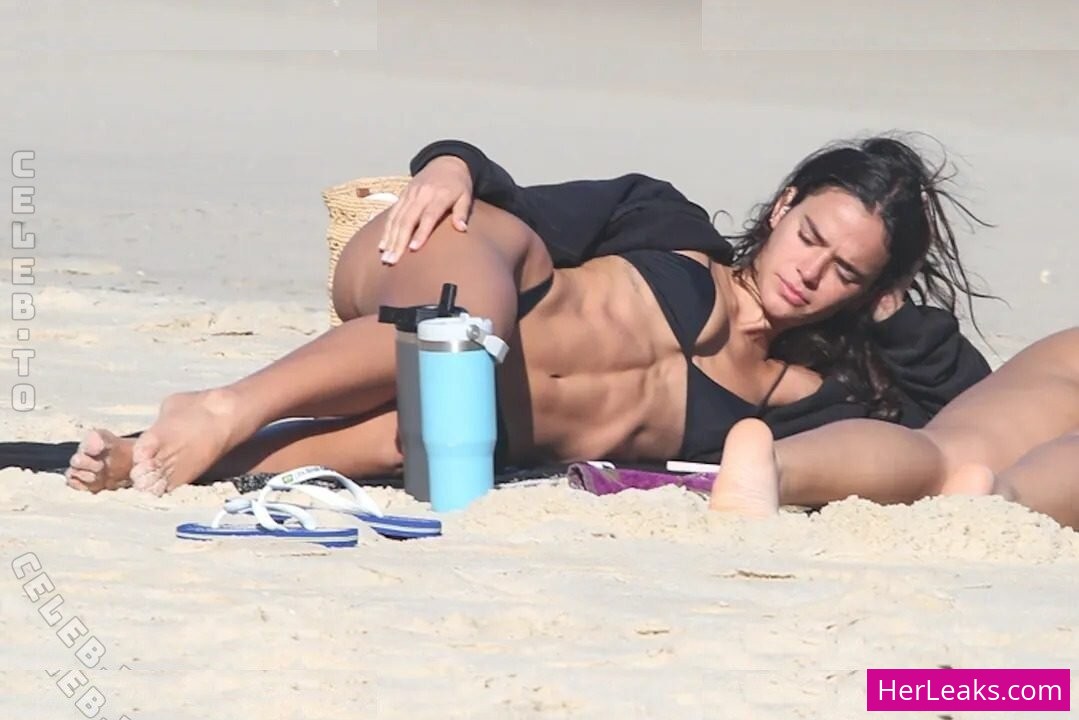 Bruna Marquezine - Image 115