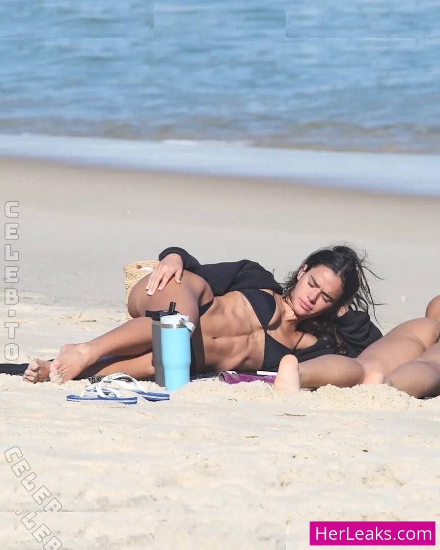 Bruna Marquezine - Image 112