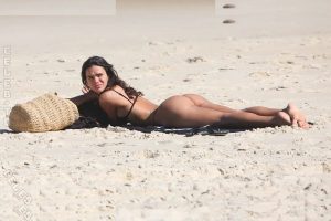 Bruna Marquezine - Image 104