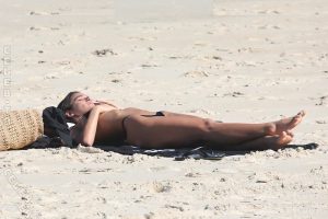 Bruna Marquezine - Image 103