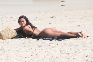 Bruna Marquezine - Image 102