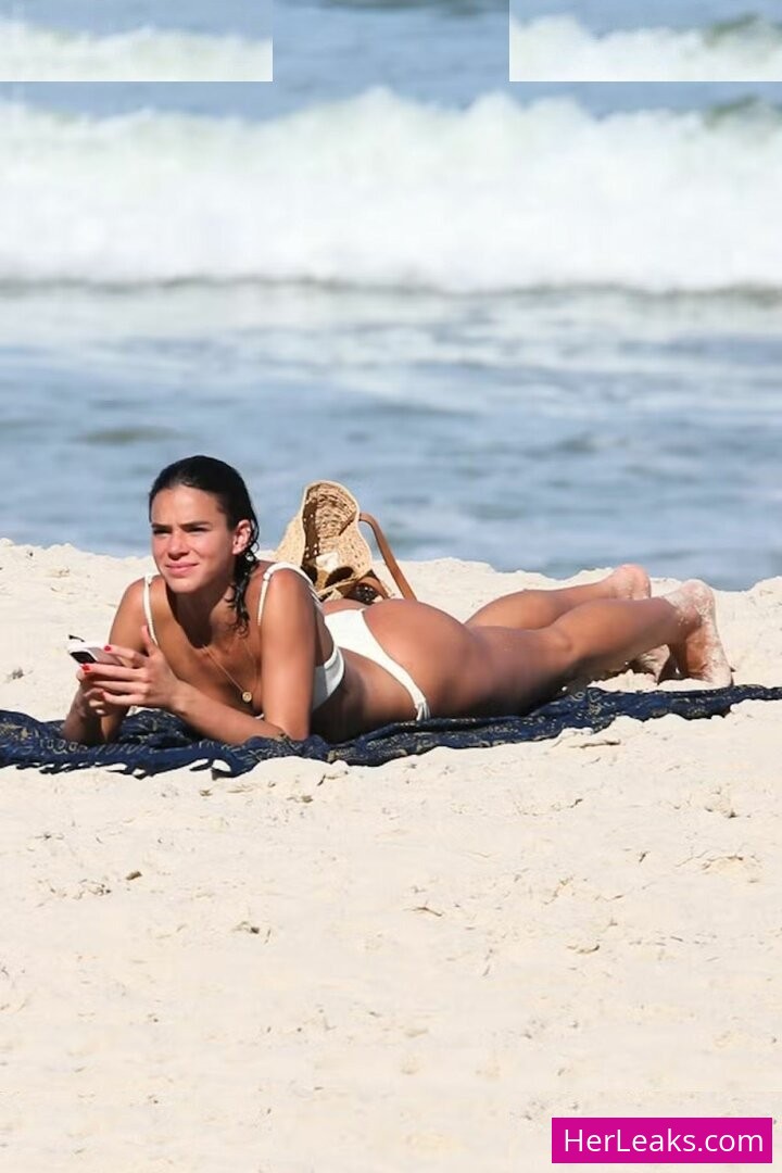Bruna Marquezine - Image 82