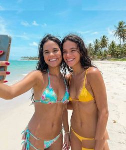 Bruna Marquezine - Image 69