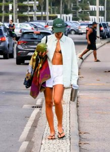 Bruna Marquezine - Image 46