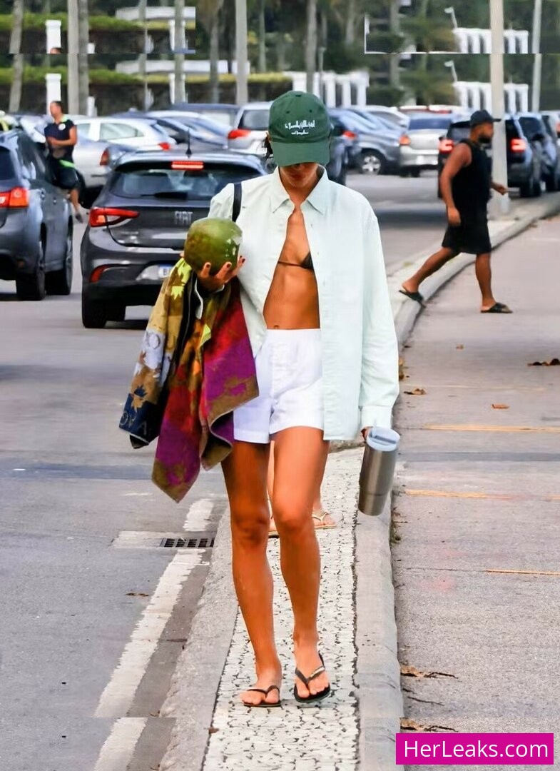 Bruna Marquezine - Image 46