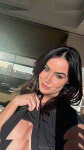 Catalina Hager - Image 30