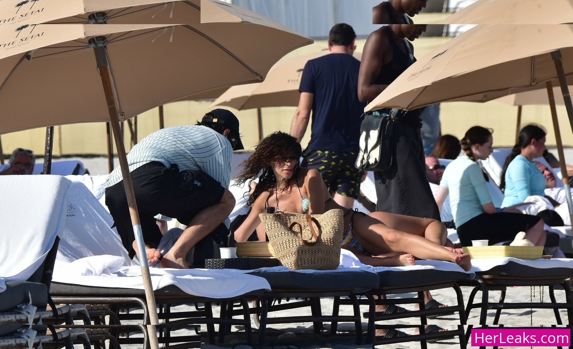 Chantel Jeffries - Image 115