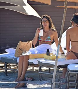Chantel Jeffries - Image 110