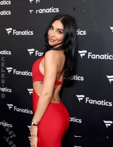 Chantel Jeffries - Image 92