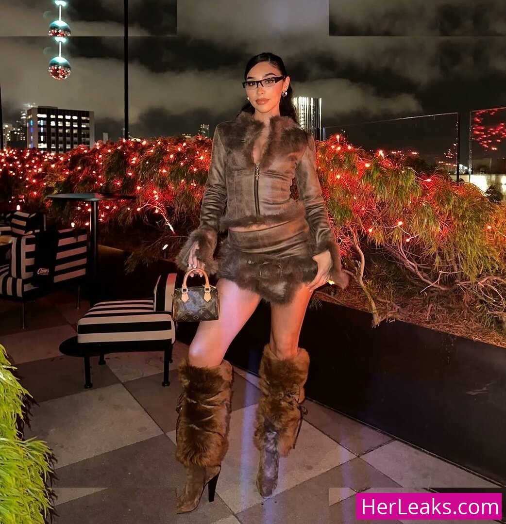 Chantel Jeffries - Image 76