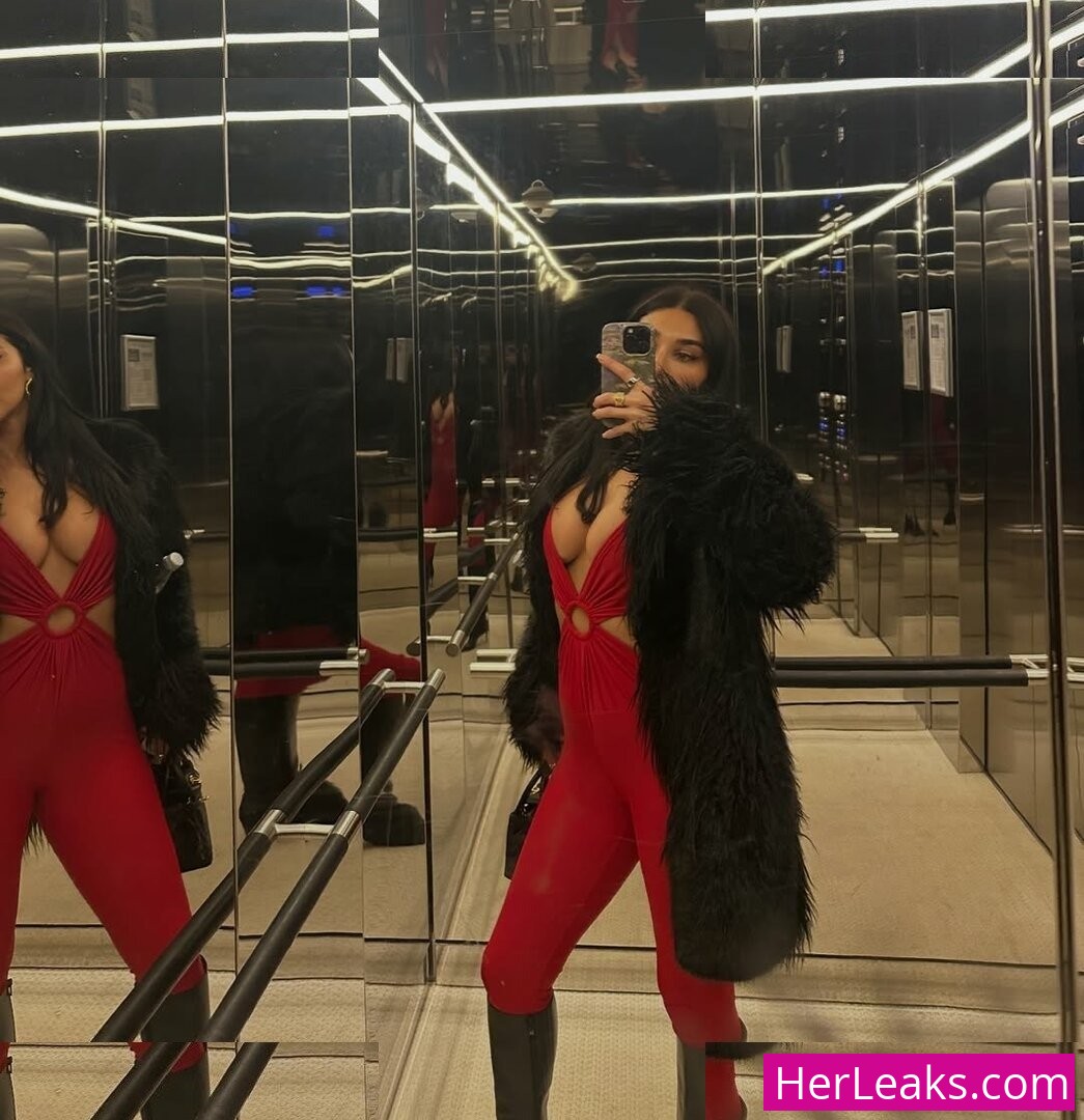 Chantel Jeffries - Image 73