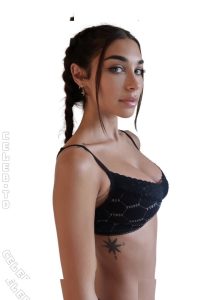 Chantel Jeffries - Image 14